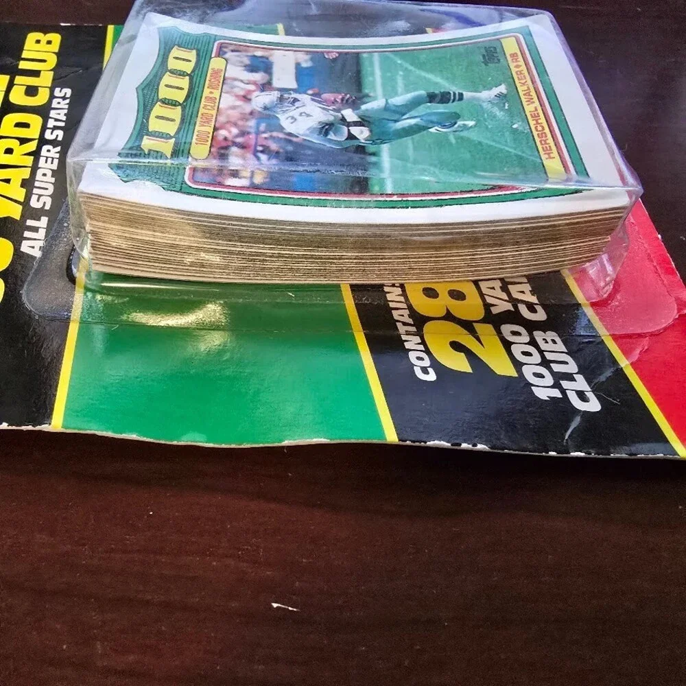 VTG 1000 Yard Club NFL Pro Football Card Collect Special Rare Unopened